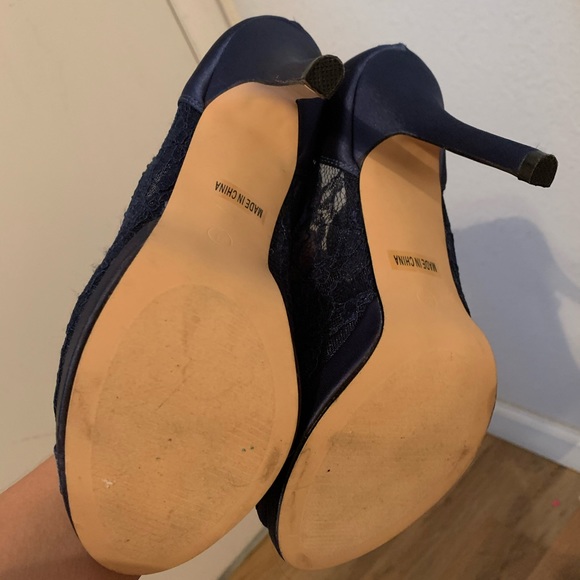 Peep Toe Stilettos with zipper - Picture 5 of 5